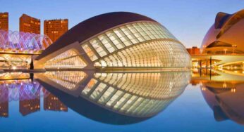 In questa città c’è sempre il sole: ideale per una vacanza low cost ed è vicinissima a casa nostra